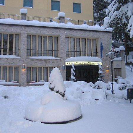 Hotel Miravalle 2000 Лиццано-ин-Бельведере Экстерьер фото